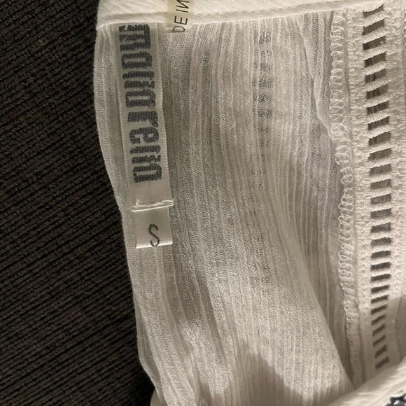 Monoreno Cotton Bohemian White Gauzy Blouse with Navy Embroidery - Size Small - Picture 13 of 14